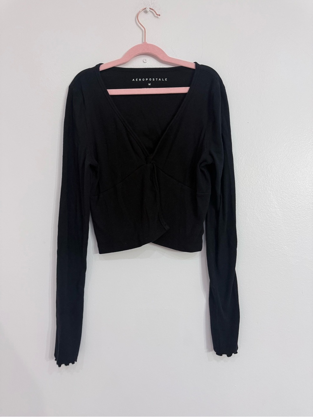 Aeropostale Black Long Sleeve Twist-Front Crop Top